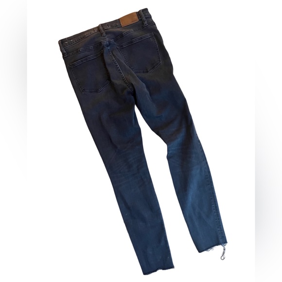 Madewell 9" Highrise Black Distressed Skinny Jeans 27 - Picture 4 of 16